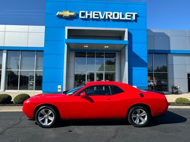 2016 Dodge Challenger SXT