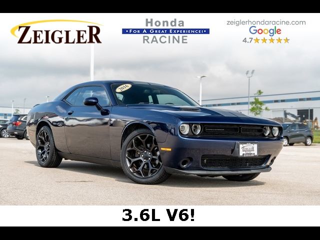 2016 Dodge Challenger SXT