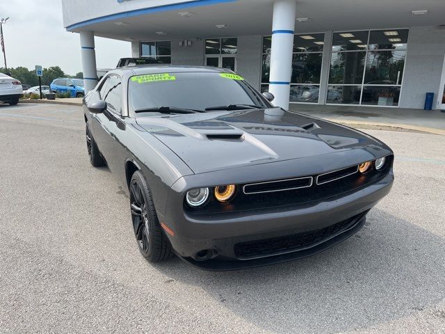 2016 Dodge Challenger SXT