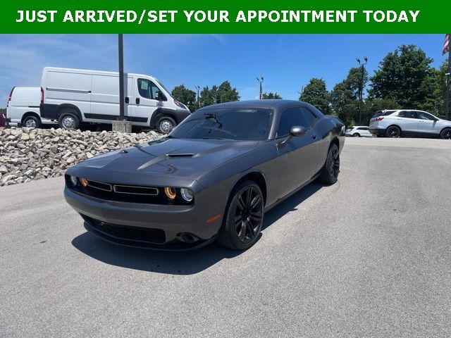 2016 Dodge Challenger SXT