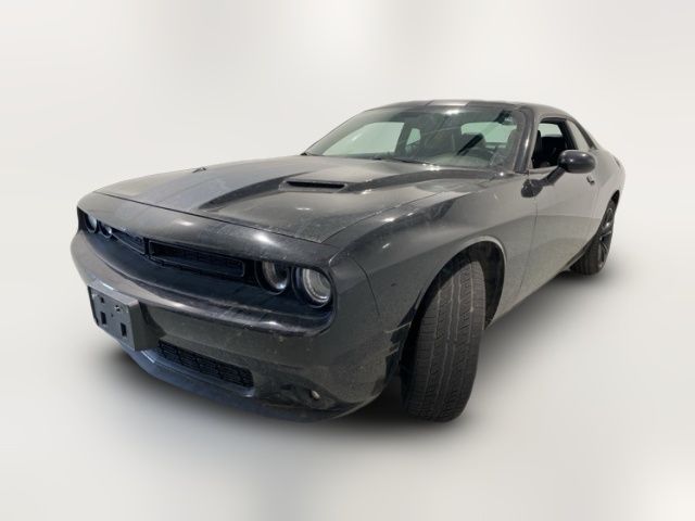 2016 Dodge Challenger SXT Plus