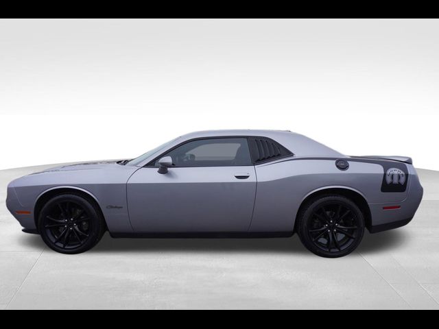 2016 Dodge Challenger SXT Plus