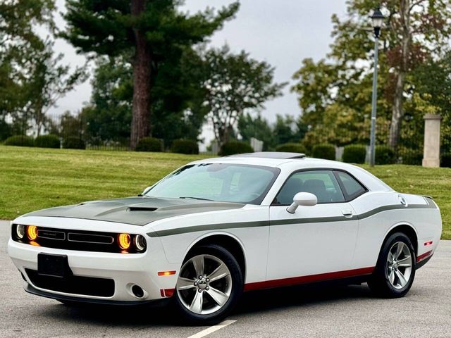 2016 Dodge Challenger SXT