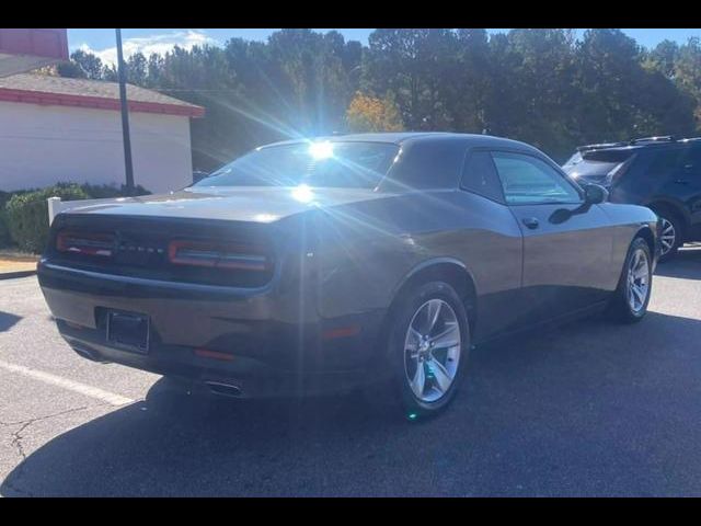 2016 Dodge Challenger SXT