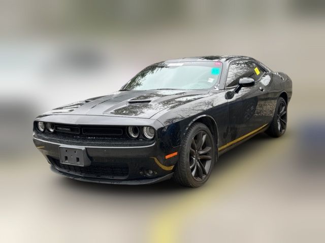 2016 Dodge Challenger SXT Plus