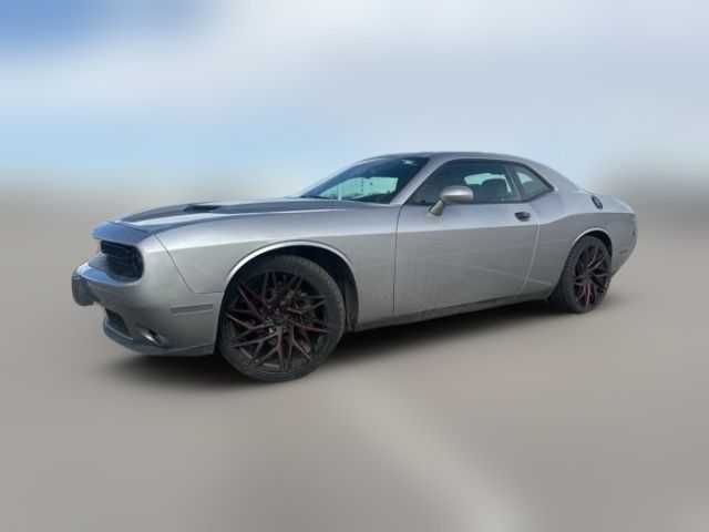 2016 Dodge Challenger SXT Plus