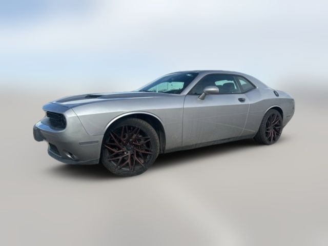 2016 Dodge Challenger SXT Plus