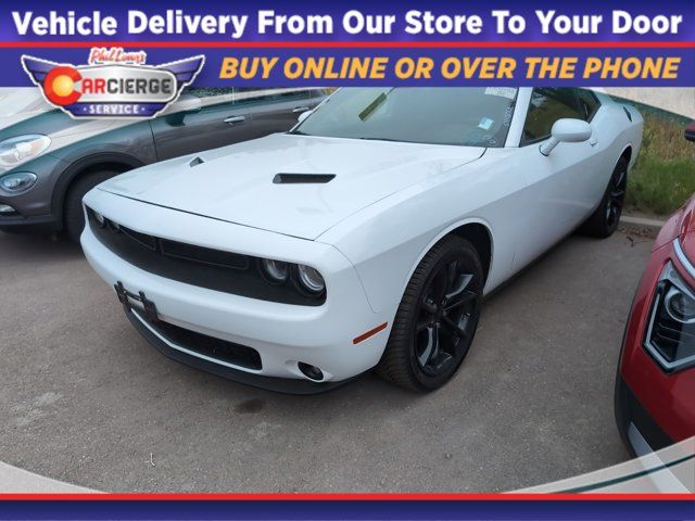 2016 Dodge Challenger SXT Plus