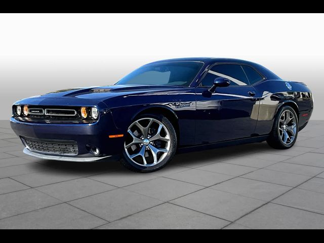 2016 Dodge Challenger SXT Plus