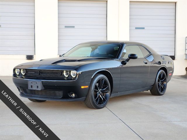 2016 Dodge Challenger SXT Plus