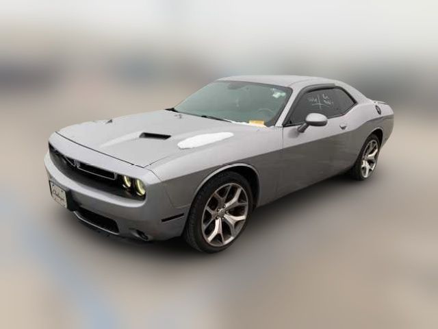 2016 Dodge Challenger SXT Plus