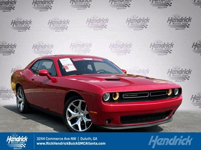 2016 Dodge Challenger SXT Plus