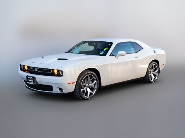 2016 Dodge Challenger SXT Plus