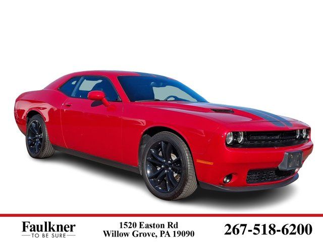 2016 Dodge Challenger SXT Plus