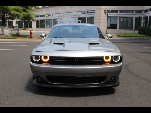 2016 Dodge Challenger SXT Plus