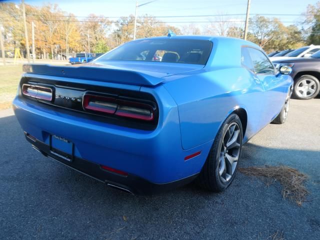 2016 Dodge Challenger SXT Plus