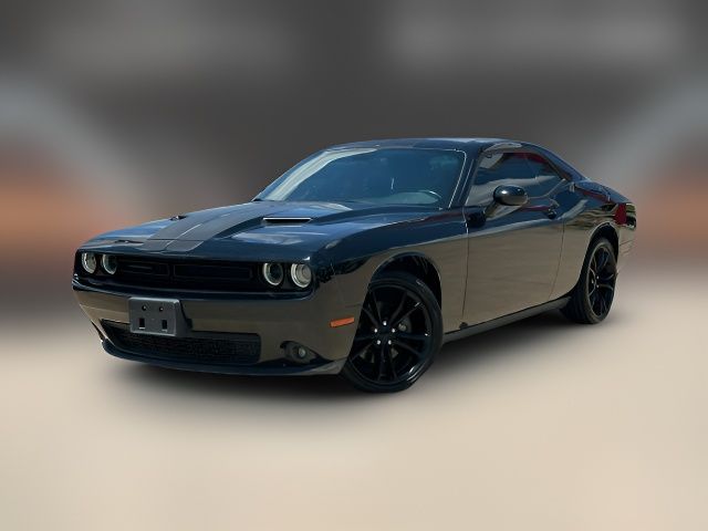 2016 Dodge Challenger SXT Plus