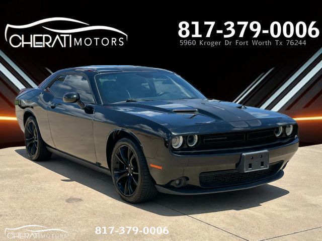 2016 Dodge Challenger SXT Plus