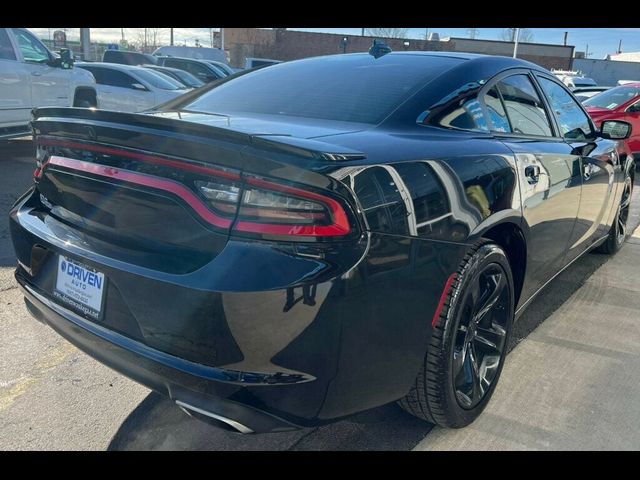 2016 Dodge Charger R/T