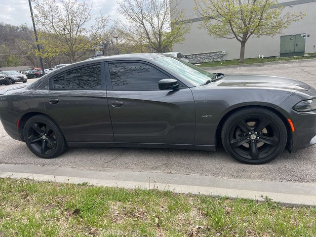 2016 Dodge Charger R/T