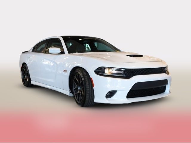 2016 Dodge Charger R/T Scat Pack