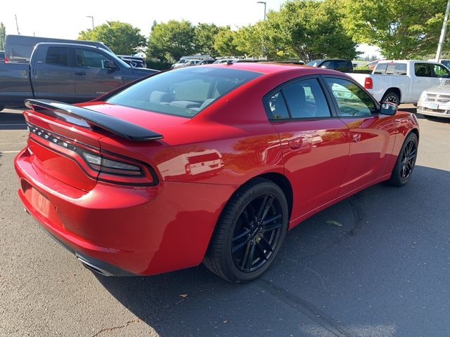 2016 Dodge Charger SE