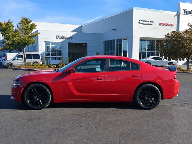 2016 Dodge Charger SE