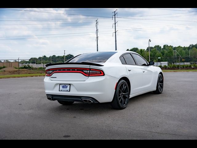 2016 Dodge Charger SE