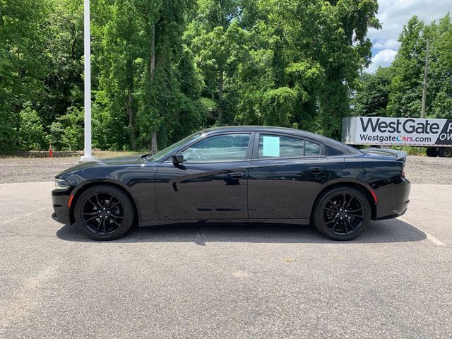 2016 Dodge Charger SE