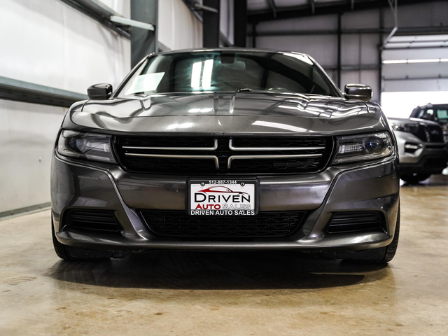 2016 Dodge Charger SE