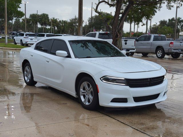 2016 Dodge Charger SE