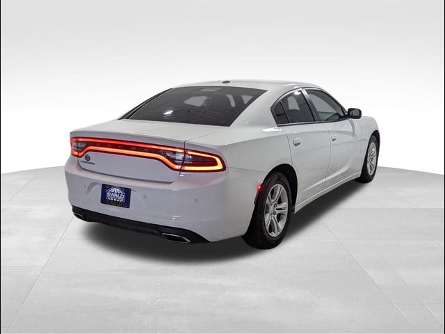 2016 Dodge Charger SE