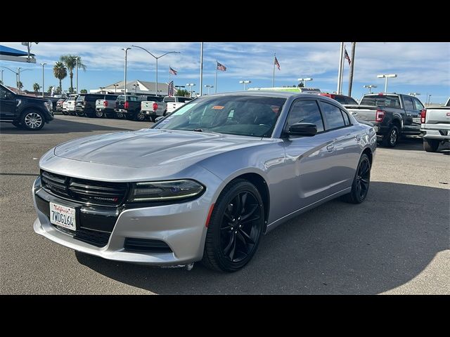 2016 Dodge Charger SE