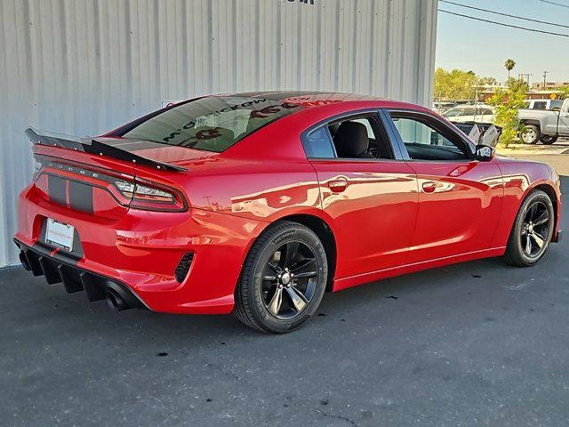 2016 Dodge Charger SE