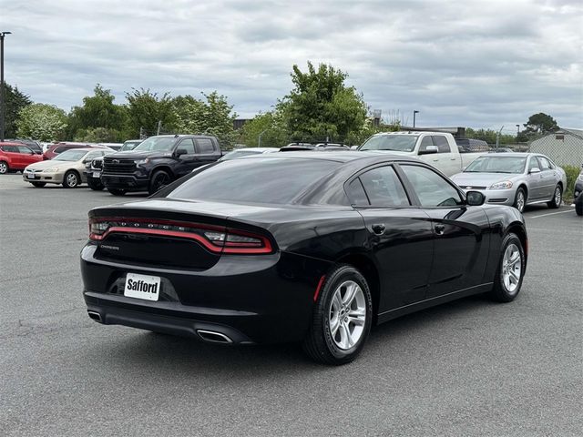 2016 Dodge Charger SE