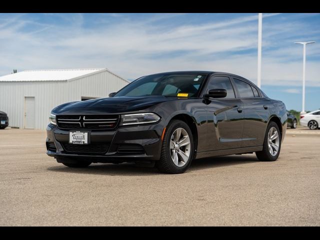 2016 Dodge Charger SE