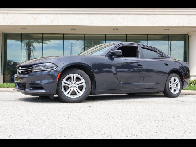 2016 Dodge Charger SE