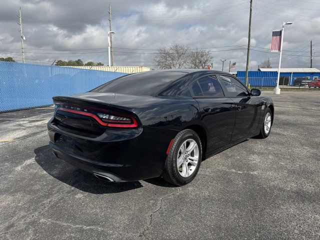 2016 Dodge Charger SE