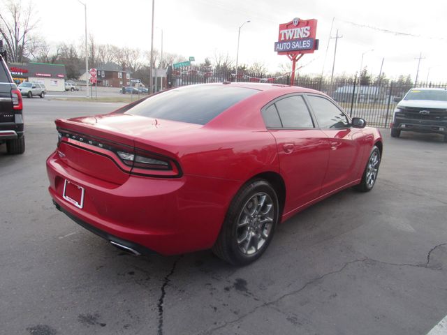 2016 Dodge Charger SE