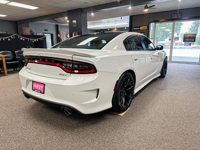 2016 Dodge Charger SRT Hellcat