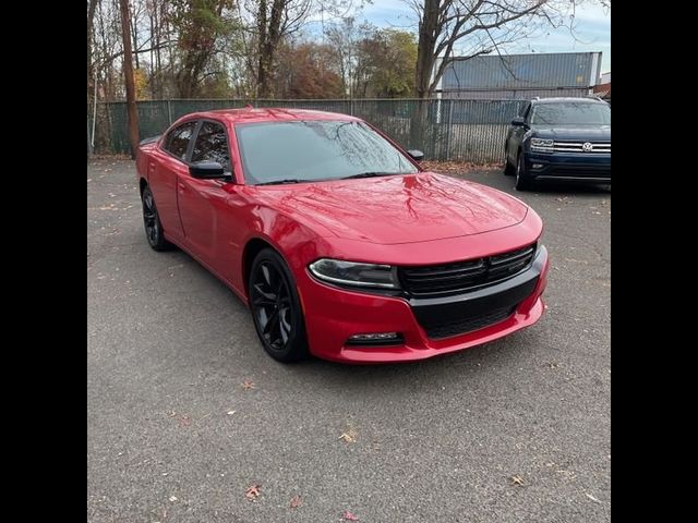 2016 Dodge Charger SXT