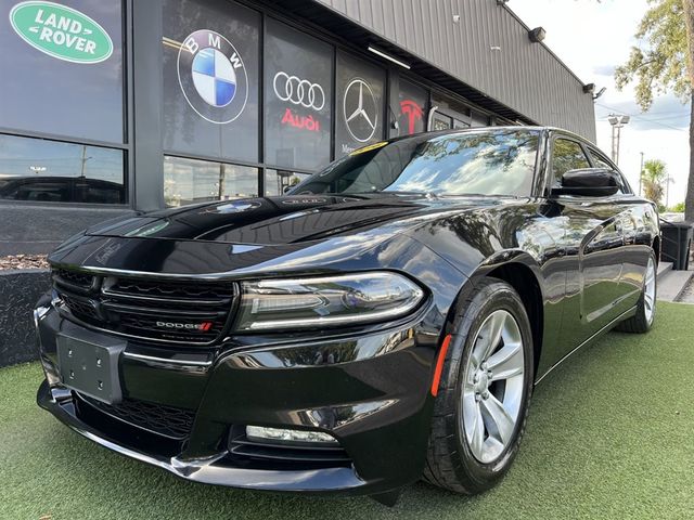 2016 Dodge Charger SXT