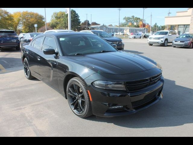 2016 Dodge Charger SXT