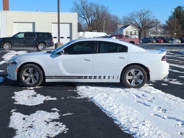 2016 Dodge Charger SXT