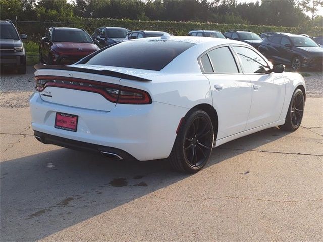 2016 Dodge Charger SXT