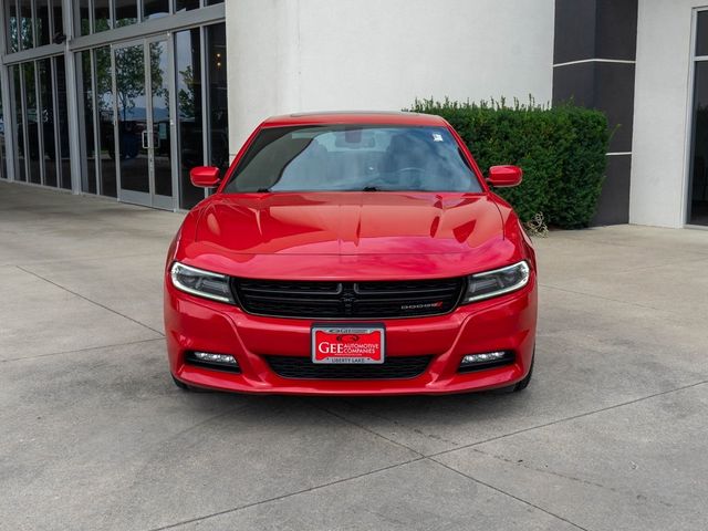 2016 Dodge Charger SXT