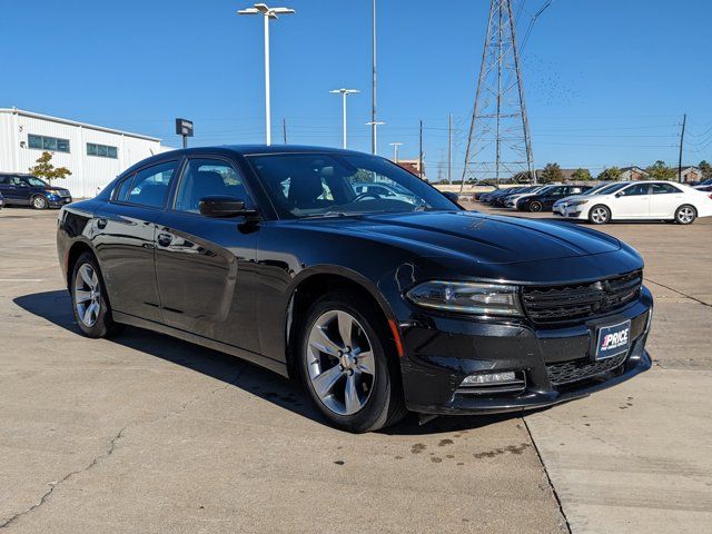 2016 Dodge Charger SXT