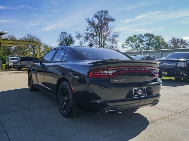 2016 Dodge Charger SXT