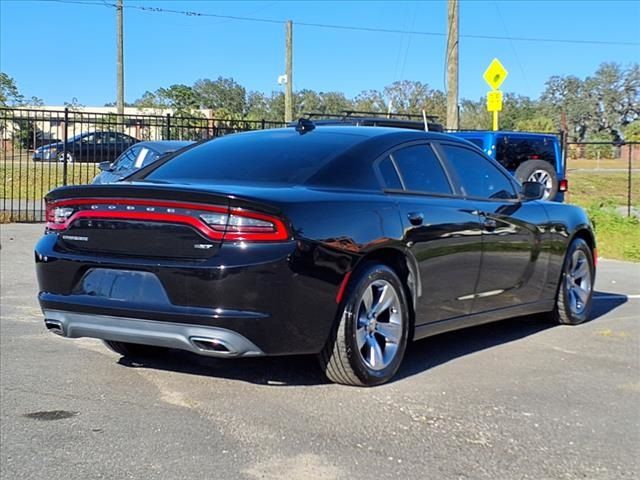 2016 Dodge Charger SXT