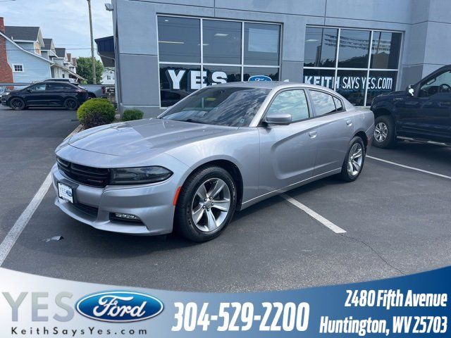 2016 Dodge Charger SXT